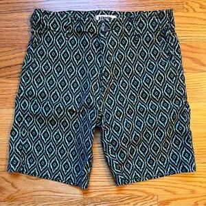 Benson green patterned shorts size 32
